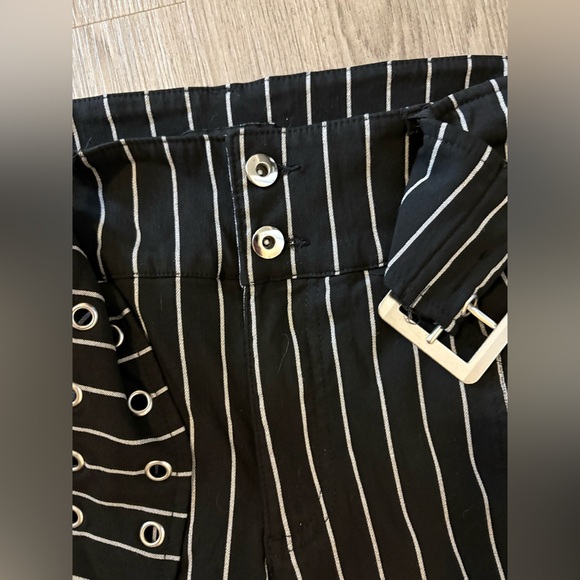 Hot Topic Black and White Striped Flare Pants - Picture 6 of 7